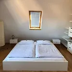 Appartamento Attraktives 2-zimmer-apartment Mit Ausblick *