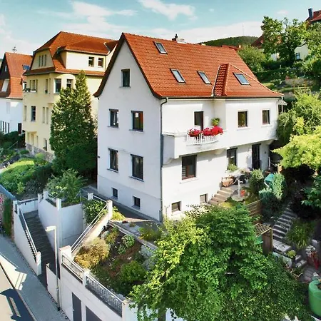 Apartment Attraktives 2-zimmer-apartment Mit Ausblick